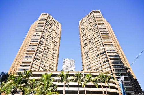 1778 Ala Moana Blvd, Honolulu HI  96815-1658 exterior