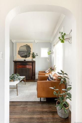 712 Logan St, Denver CO 80203-3114 exterior