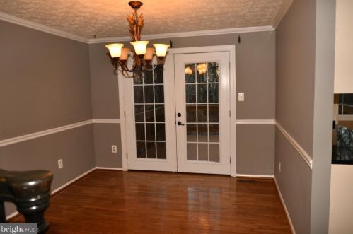 3644 Woodhaven Ct, Woodbridge, VA 22192-6408