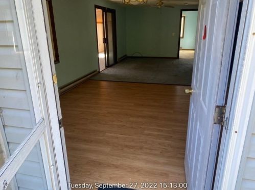 23 Bradford Rd, Westerly RI  02808-1428 exterior