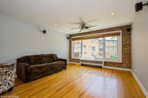 6821 Northwest Hwy, Chicago, IL 60631-1209