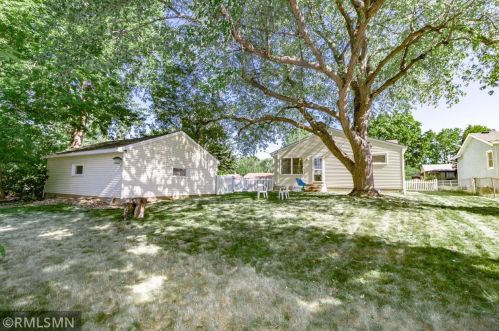 1122 Hubbard Ave, Saint Paul MN  55104-1425 exterior