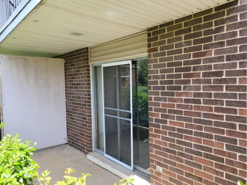 972 Thornton Ln, Buffalo Grove, IL 60089-4285