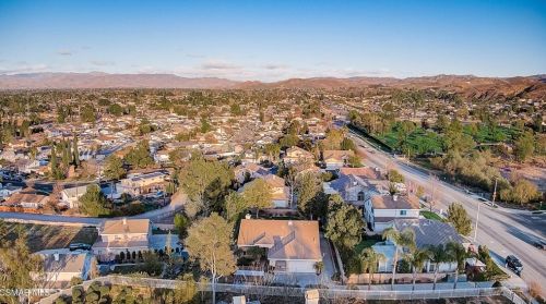 1267 Fitzgerald Rd, Simi Valley CA 93065-4480 exterior