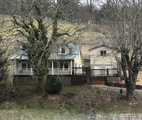 1494 Little Peak Creek Rd, Jefferson, NC 28640-9073