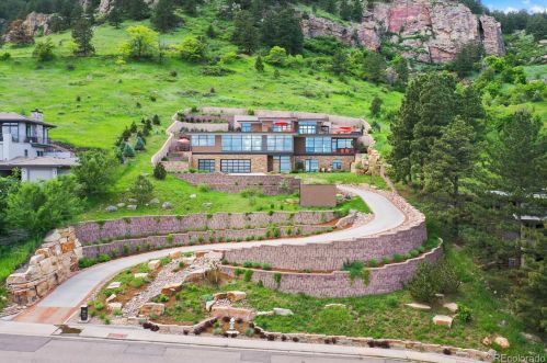 825 Circle Dr, Boulder, CO 80302-7432