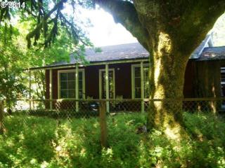 12407 Highway 36, Swisshome, OR 97480-9701