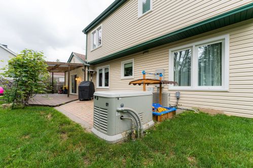 1502 Frank Ave, Bannockburn IL  60015-3523 exterior