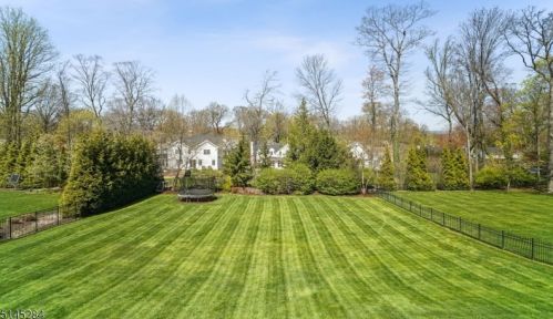 18 Highland Ave, Chatham Township, NJ 07928-2916