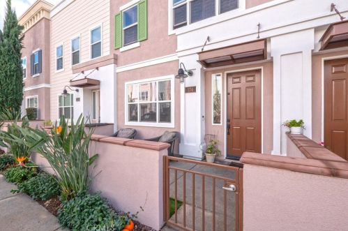 174 Commercial St, San Dimas CA  91773-5001 exterior