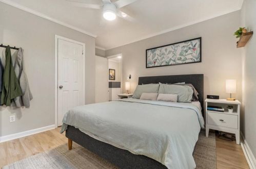 1638 Carroll Dr, Atlanta GA  30318-3608 exterior
