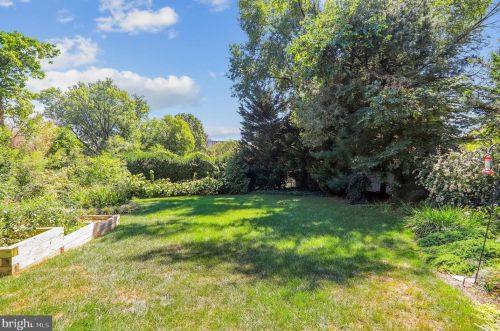 1310 Noyes Dr, Silver Spring MD 20910-2224 exterior