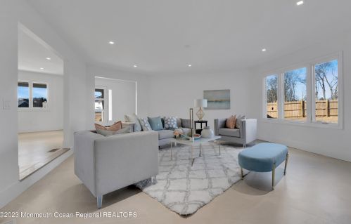 171 Wall St, Tinton Falls NJ  07724-2416 exterior