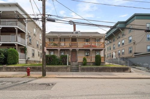 148 Front St, Woonsocket, RI 02895-4377