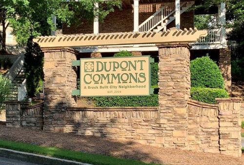 1654 Carr Cir, Atlanta GA  30318-2780 exterior