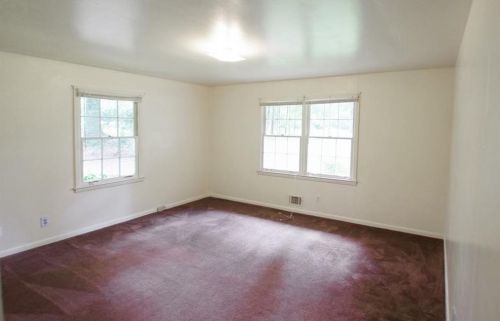 343 Hemphill Rd, Stockbridge GA  30281-2827 exterior