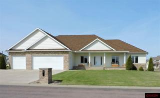 149 Hidden Oaks Cir, Mankato, MN 56001-5274