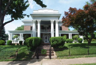 223 Broad St, Salem, VA 24153-3731
