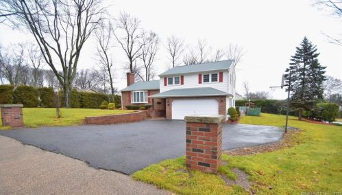245 Juniper Rd, Southington, CT 06489-1727
