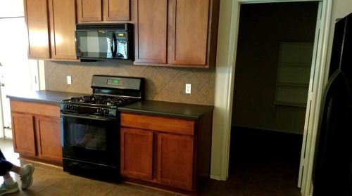 112 Yaupon Cv, Uhland TX  78640-5844 exterior