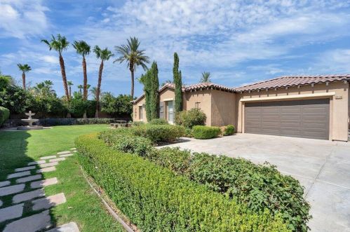 80736 Plum Ln, Indio, CA 92201-8497