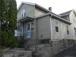 557 Washington Ave, Waterbury, CT 06708-3739