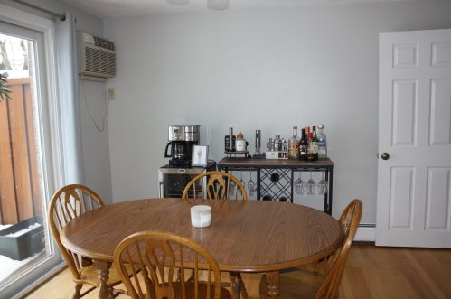 115 Fieldstone Dr, Londonderry NH  03053-2709 exterior