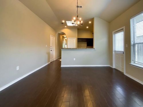 131 Creekside Villa Dr, Uhland TX  78640-6440 exterior