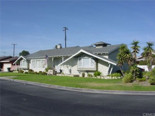 10115 Hegel St, Bellflower, CA 90706-3921