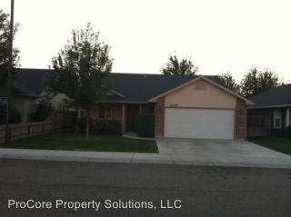 1047 Spoonbill Ave, Meridian ID  83642-1290 exterior