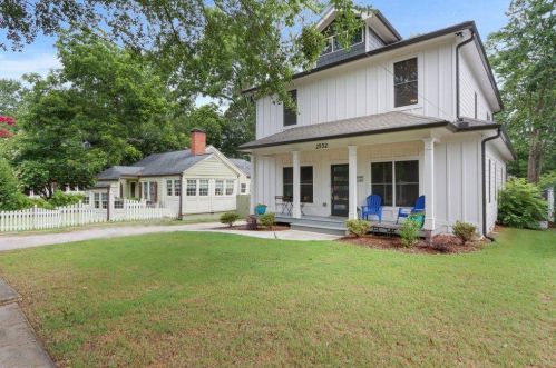 2552 Knox St, Atlanta GA  30317-2830 exterior