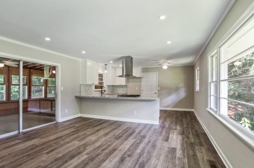 3782 Greenhill Dr, Atlanta GA  30341-1853 exterior
