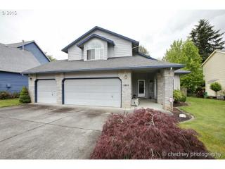 4883 16th Dr, Damascus, OR 97080