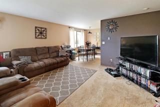 10106 Greenwood Ave, Seattle, WA 98133-2504