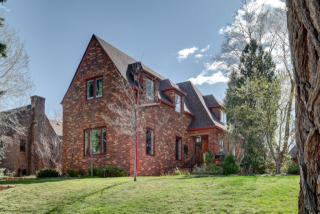 854 Josephine St, Denver, CO 80209-4715