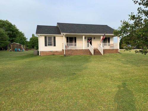 1827 Walton Rd, Monroe, GA 30656-7820