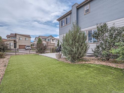 17297 108th Pl, Denver CO  80022 exterior