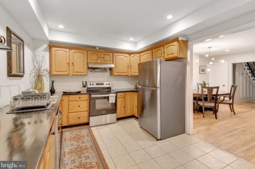 627 16th St, Philadelphia PA  19130-3415 exterior