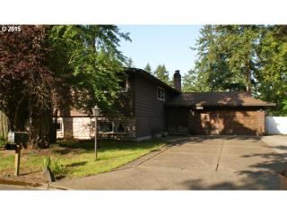15611 Dana Ave, Portland OR  97267-3544 exterior