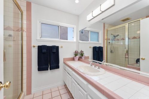 1755 Emory Ave, Simi Valley CA 93063-5005 exterior