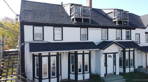 1 Bridge St, Berwick, ME 03901-2257