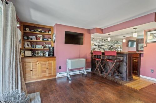 64 Goldfinch Dr, Hackettstown NJ  07840 exterior