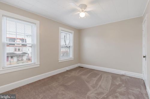 516 Ross St, Lancaster PA  17602-1946 exterior