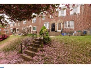 211 Devereaux Ave, Philadelphia PA  19111-5919 exterior