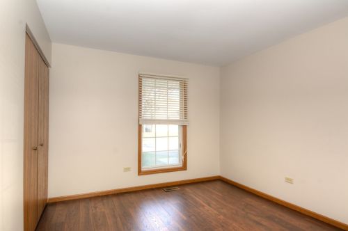 798 Burning Trl, Carol Stream IL  60188-9188 exterior