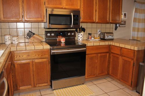 1395 Linden Way, Manteca, CA 95336-2976