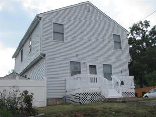 43 Wilson Ave, Iselin, NJ 08830-1414
