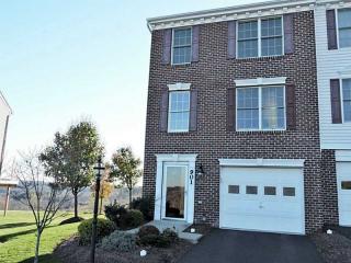 901 Raymond Dr, Noblestown PA  15071-3748 exterior