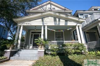 506 40th St, Savannah, GA 31401-9159