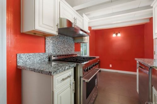 935 Fairview St, Anaheim CA  92801-3415 exterior